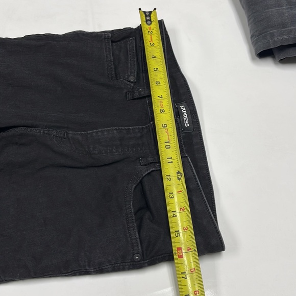 Like new, Express Slim Jeans - Picture 5 of 8